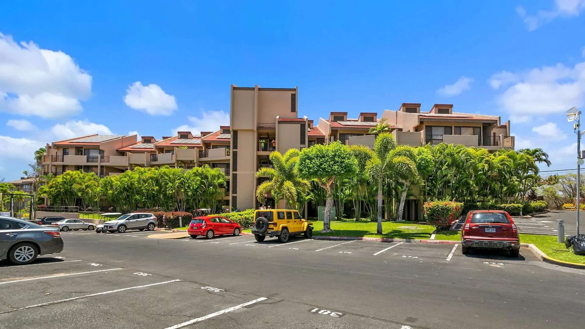 Kamaole Sands 4-411 Wailea  United States